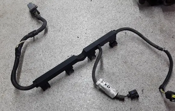 Ford Focus Fuel injector wires 1M5T9H589ED 1M5T9H589