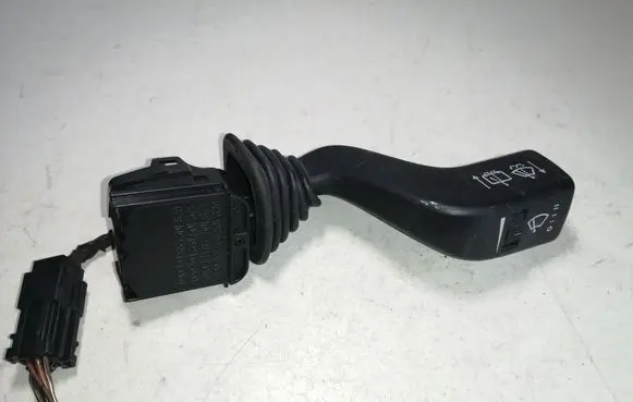 Opel Omega B1 Wiper control stalk 090494655