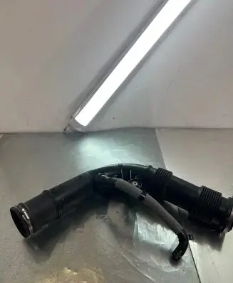 Volvo S90, V90 Turbo air intake inlet pipe/hose 31657341 D23NA 4619117