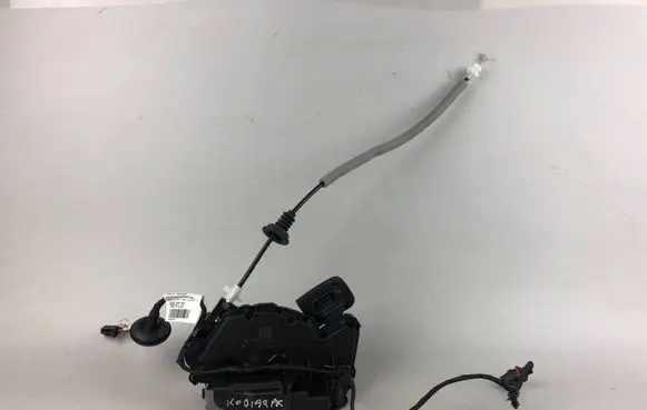 Skoda Kodiaq Front door lock 5TC837015D 565972297