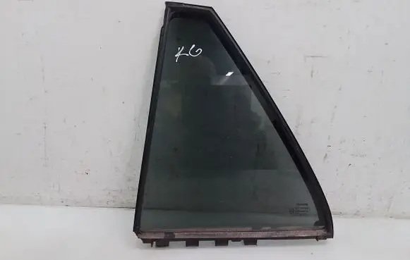 Toyota Avensis T250 Rear side window 43R006723