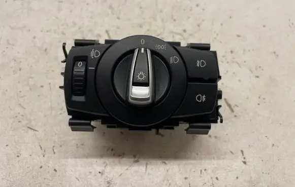 BMW 3 E90 E91 Light switch 9169405 33600112 108464105851