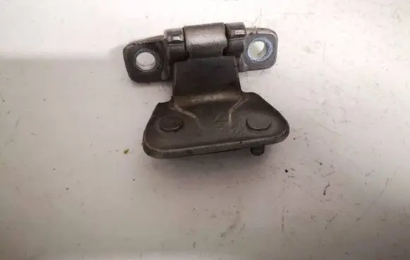Mercedes-Benz C W203 Tailgate/trunk/boot hinge