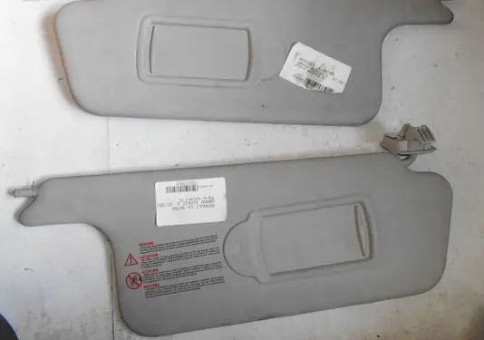 Renault Scenic II - Grand scenic II Sun visor 820000096