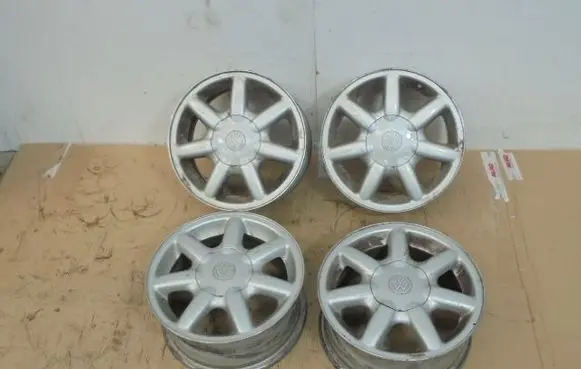 Volkswagen Golf III R12 alloy rim 1H0601025R