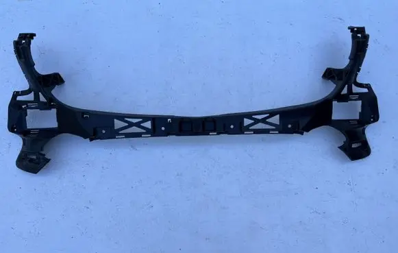Mercedes-Benz GLE (W166 - C292) Front bumper mounting bracket A1668854265