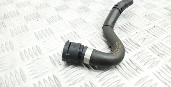 Skoda Octavia Mk3 (5E) Engine coolant pipe/hose 5Q0122101S