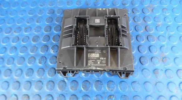 Skoda Rapid (NH) Comfort/convenience module CART6R0937086P 6R0937086P 5WK50579