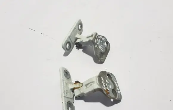 Land Rover Evoque I Front door upper hinge BJ32228A67DB