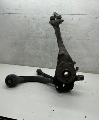 Porsche Macan (95B) Front wheel hub spindle knuckle 