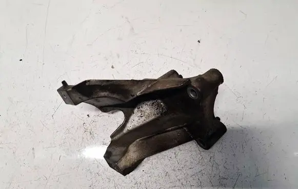 Peugeot 307 Engine mounting bracket 9638770480