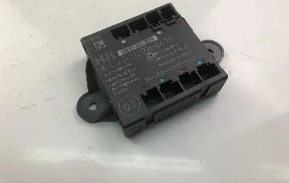 Mercedes-Benz E A207 Other control units/modules A2128208426