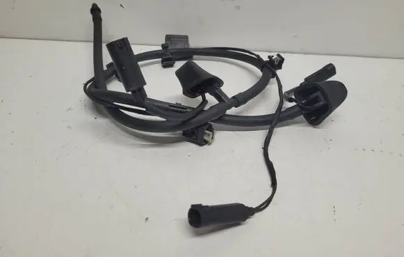 BMW 3 E90 E91 Windshield washer spray nozzle 692863503