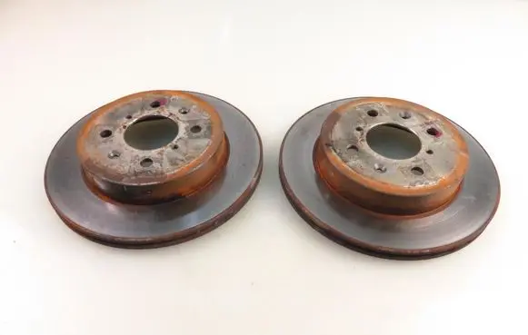Subaru Justy Front brake disc 0986479370
