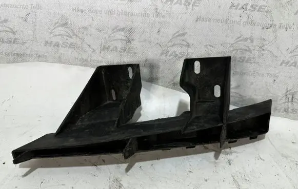 Audi Q7 4M Front bumper mounting bracket 4L0807334
