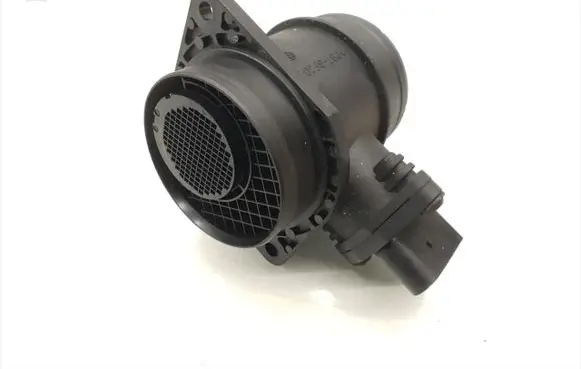 Volkswagen PASSAT B6 Mass air flow meter 038906461B 0281002531
