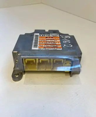 Suzuki Grand Vitara II Airbag control unit/module 3891065J30