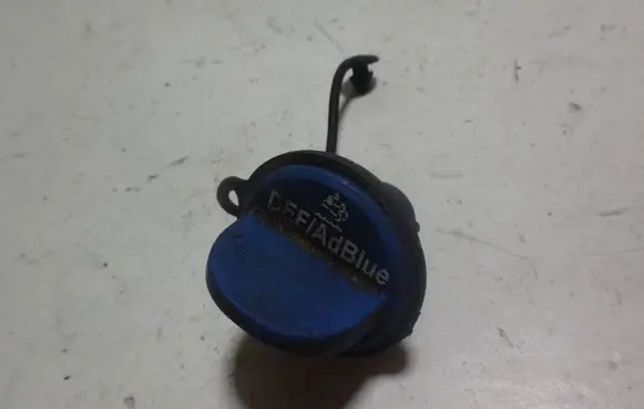 Peugeot Boxer Adblue tank cap 