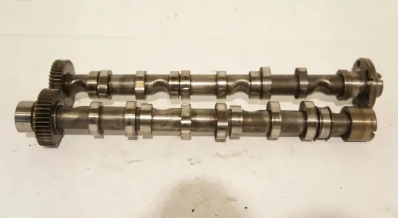 Audi A4 S4 B7 8E 8H Camshaft 059101DB