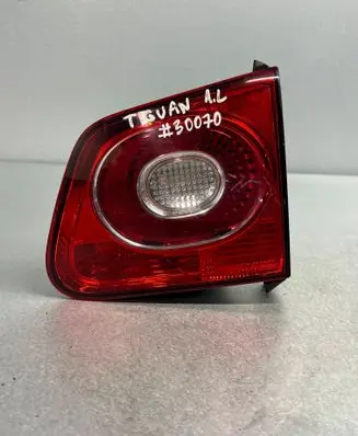 Volkswagen Tiguan Reverse light 5N0946094C