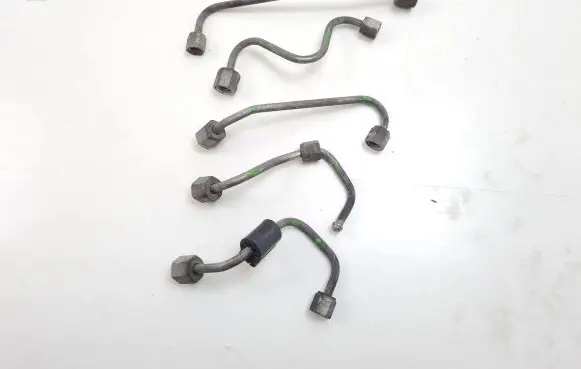 Opel Insignia A Fuel injector supply line/pipe 
