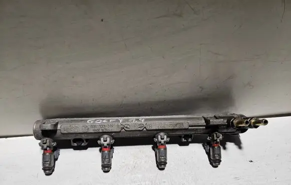 Volkswagen Golf IV Fuel main line pipe 036133319B CB169