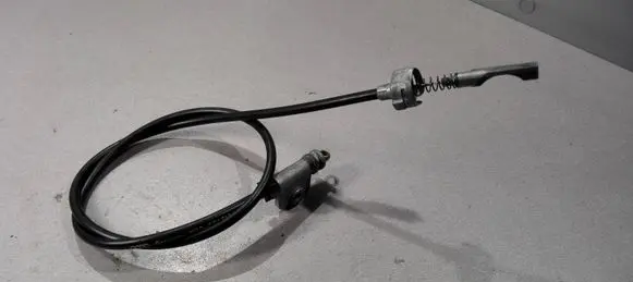 Volkswagen PASSAT B5.5 Gear shift cable linkage 8D1713575