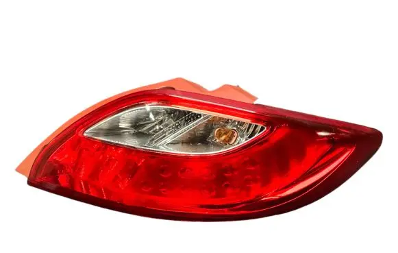 Mazda 2 Rear/tail lights D65151150 K2442 P5776