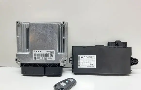 BMW 1 E81 E87 Engine ECU kit and lock set 8512499 0281017551 9237047