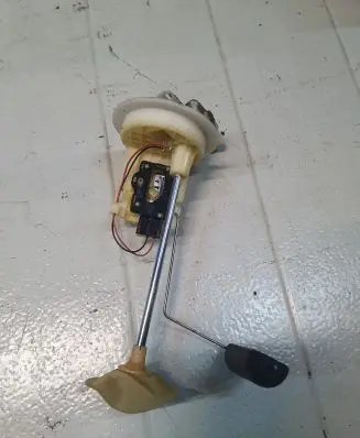 Subaru Outback Fuel level sensor 