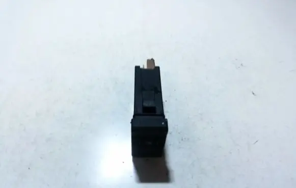 Audi 100 S4 C4 Seat heating switch a40963563