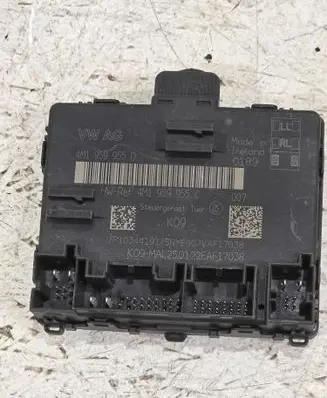 Audi Q7 4M Door control unit/module 4M1959955D 4M1959