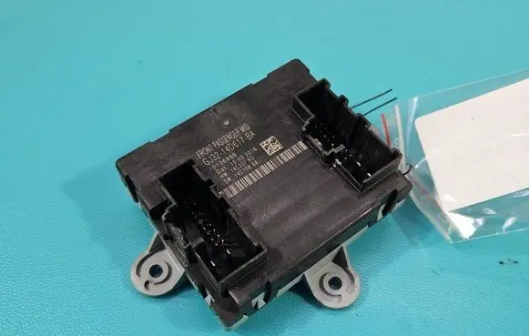 Jaguar XE Central body control module GJ32-14D617-BA IMPRK1452747