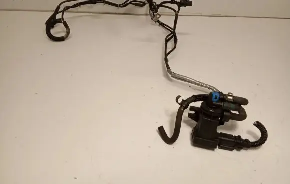 Peugeot 308 Turbo solenoid valve 9801887680 9541089 28914415