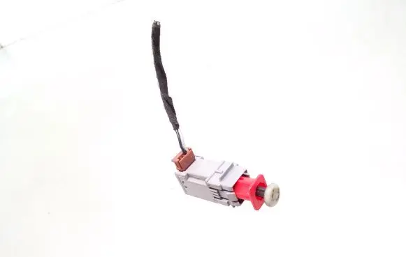 Opel Astra H Clutch pedal sensor 55701396