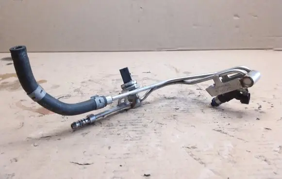 Fuel pressure sensor