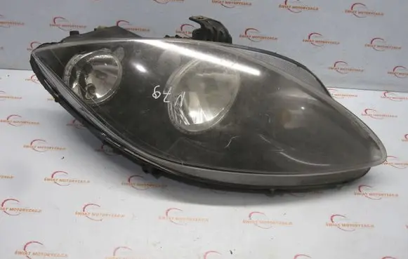 Seat Leon (1P) Headlight/headlamp 5P2941034A