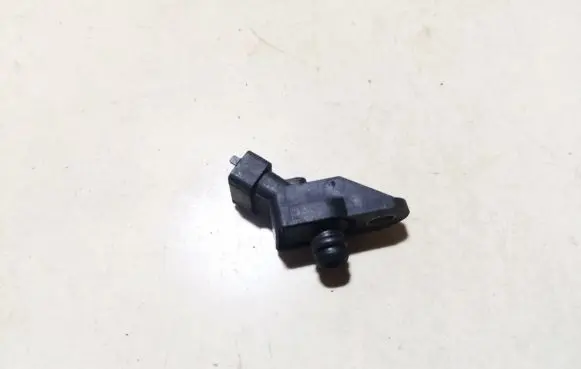 BMW 5 E39 Air pressure sensor 0261230046