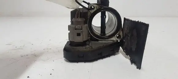 Renault Scenic II - Grand scenic II Throttle valve 8200302798