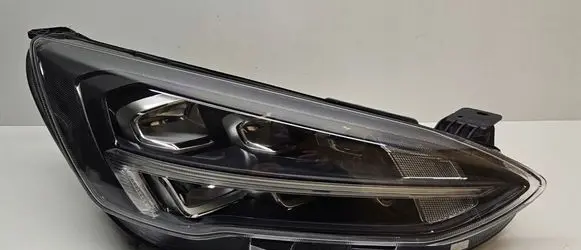 Ford Focus Headlight/headlamp JX7B13E014CE F126