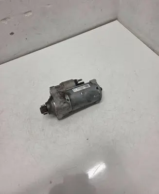 Volkswagen Golf Sportsvan Starter motor 02E911022C 020720 RSW20R10