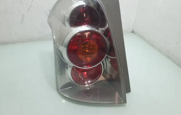 Toyota Corolla Verso AR10 Rear/tail lights