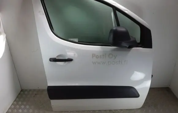 Citroen Berlingo Front door