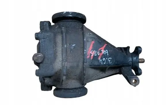 Mercedes-Benz 190 W201 Rear differential 2013511408