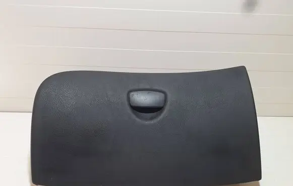 Renault Laguna II Glove box