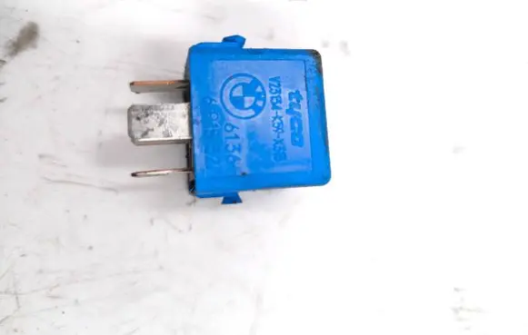 BMW X5 E53 Other relay 6915327 6136 V23134K59X311
