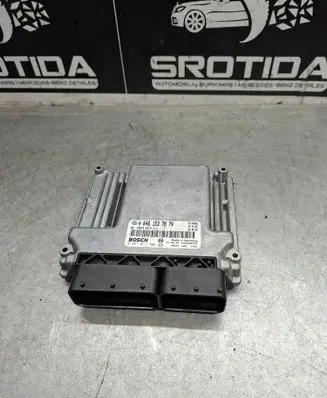 Mercedes-Benz E W211 Engine control unit/module A6461537879 1039S05776 0281011702