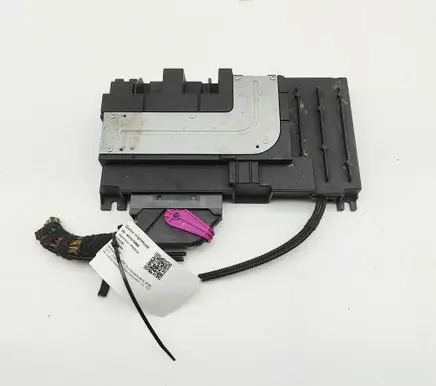 Audi A3 S3 8V Sound amplifier 8V0035465D 8V0035465