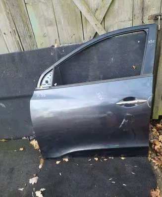 Hyundai ix35 Front door