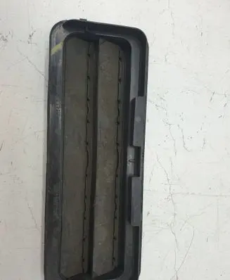 Chevrolet Volt II Quarter panel pressure vent 13597326